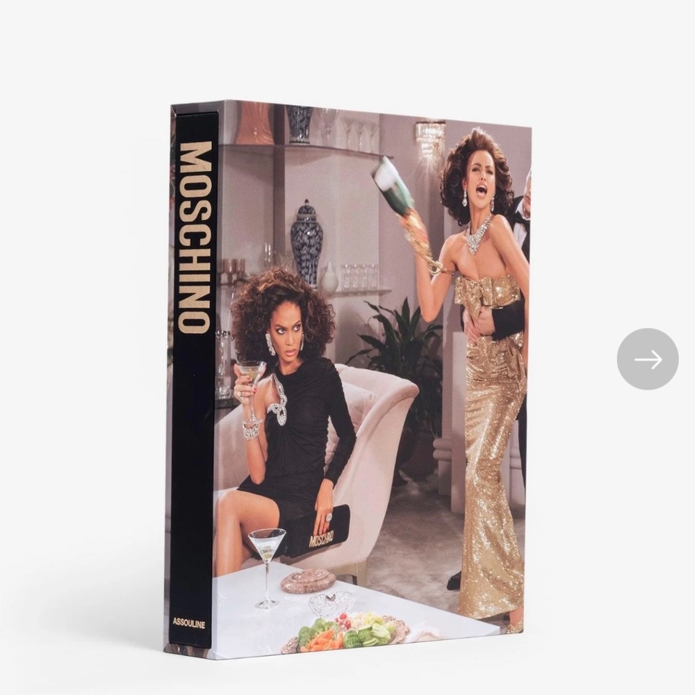 Moschino Book